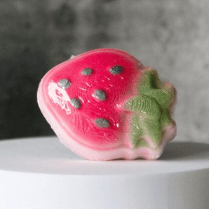Bombe de bain Fraise - Bébé LoupSavonnerie Poussière d'Étoile