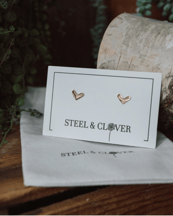 Boucle d'oreille Coeur or rose - Bébé LoupSteel & Clover