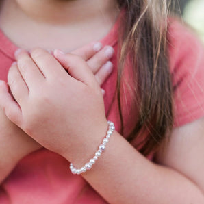 Bracelet perles blanches et roses pour enfant - Bébé LoupCherished moments