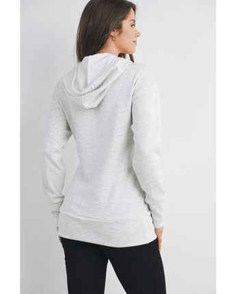 Haut maternité allaitement à capuchon gris doux - Bébé LoupHello Miz