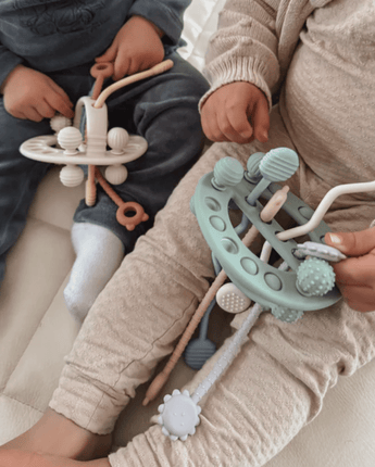 Jouet sensoriel Espace - Bébé LoupNouka