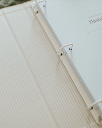 Livre bébé lin beige - Bébé LoupLe petit tableau noir