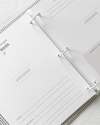 Livre bébé tissu gris - Bébé LoupLe petit tableau noir