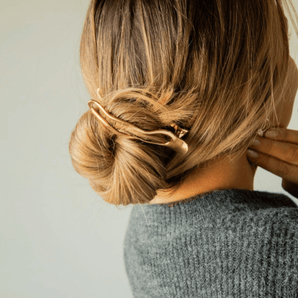 Pince dorée abstraite - Bébé LoupAndi