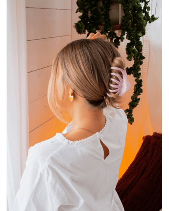 Pince rosée transparente - Bébé LoupAndi