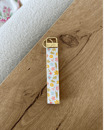 Porte - clé Fleurs jaunes et bleues - Bébé LoupALaroqueDesign
