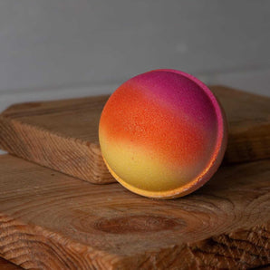 Bombe de bain framboise glacée - Bébé LoupSavonnerie Poussière d'Étoile