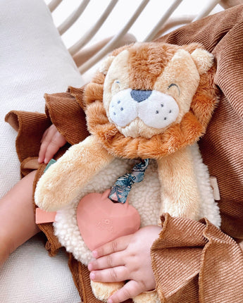 Doudou peluche Buddy Lion - Bébé Loupitzy Ritzy